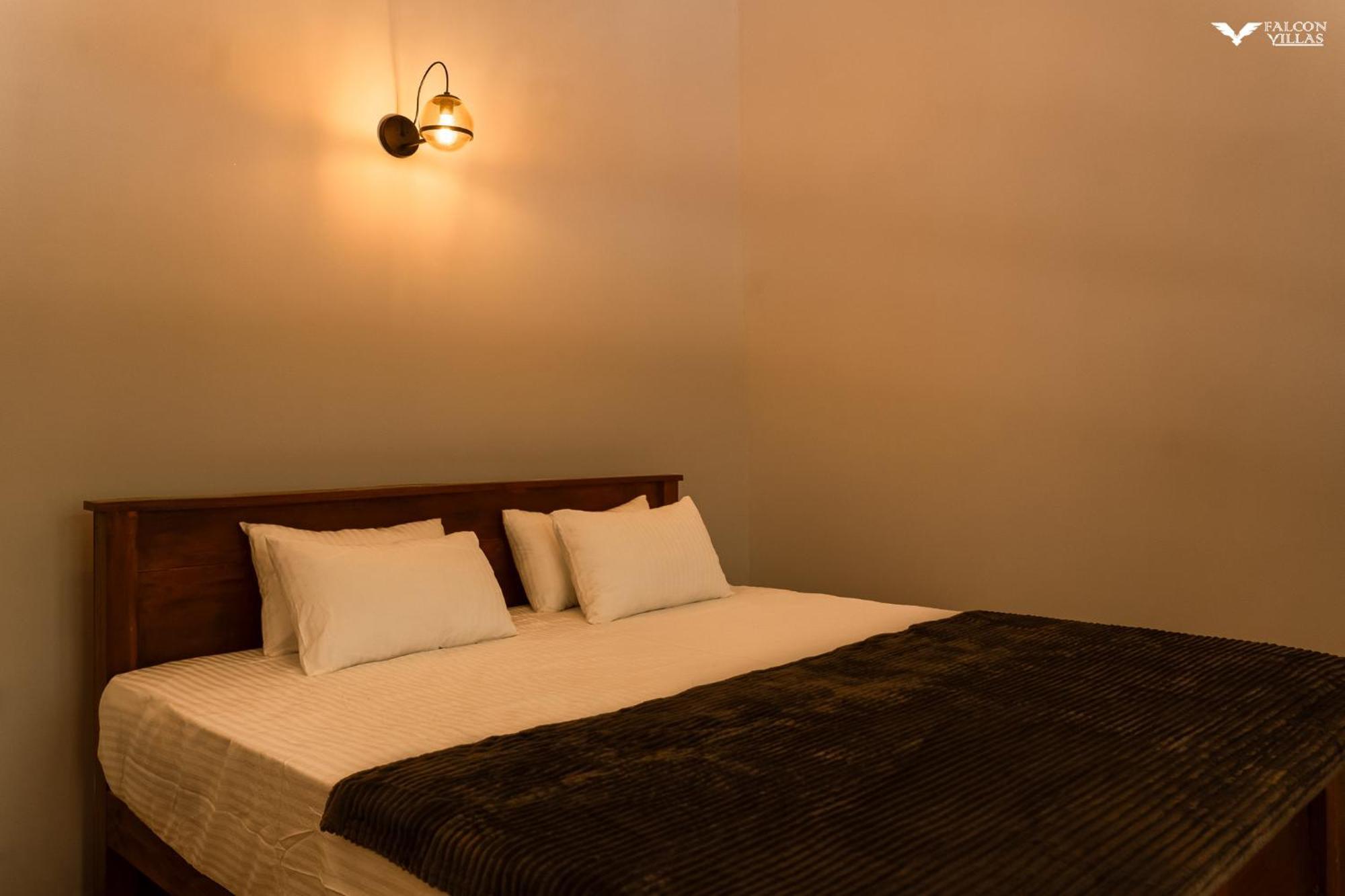 Falcon Villas Lunugala Habitación foto